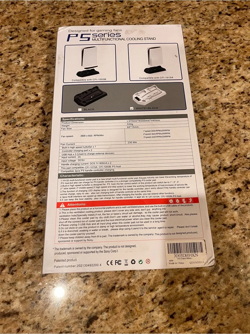White PS5 Accessory Charging and Cooling Dock